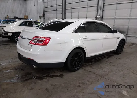 2013 Ford Taurus Limited z USA, uszkodzony, nr VIN 1FAHP2F89DG134158